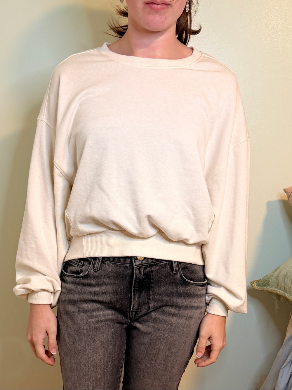 Maeve Anthropologie Ivory Cropped Sweatshirt XS Oversized Balloon Sleeve